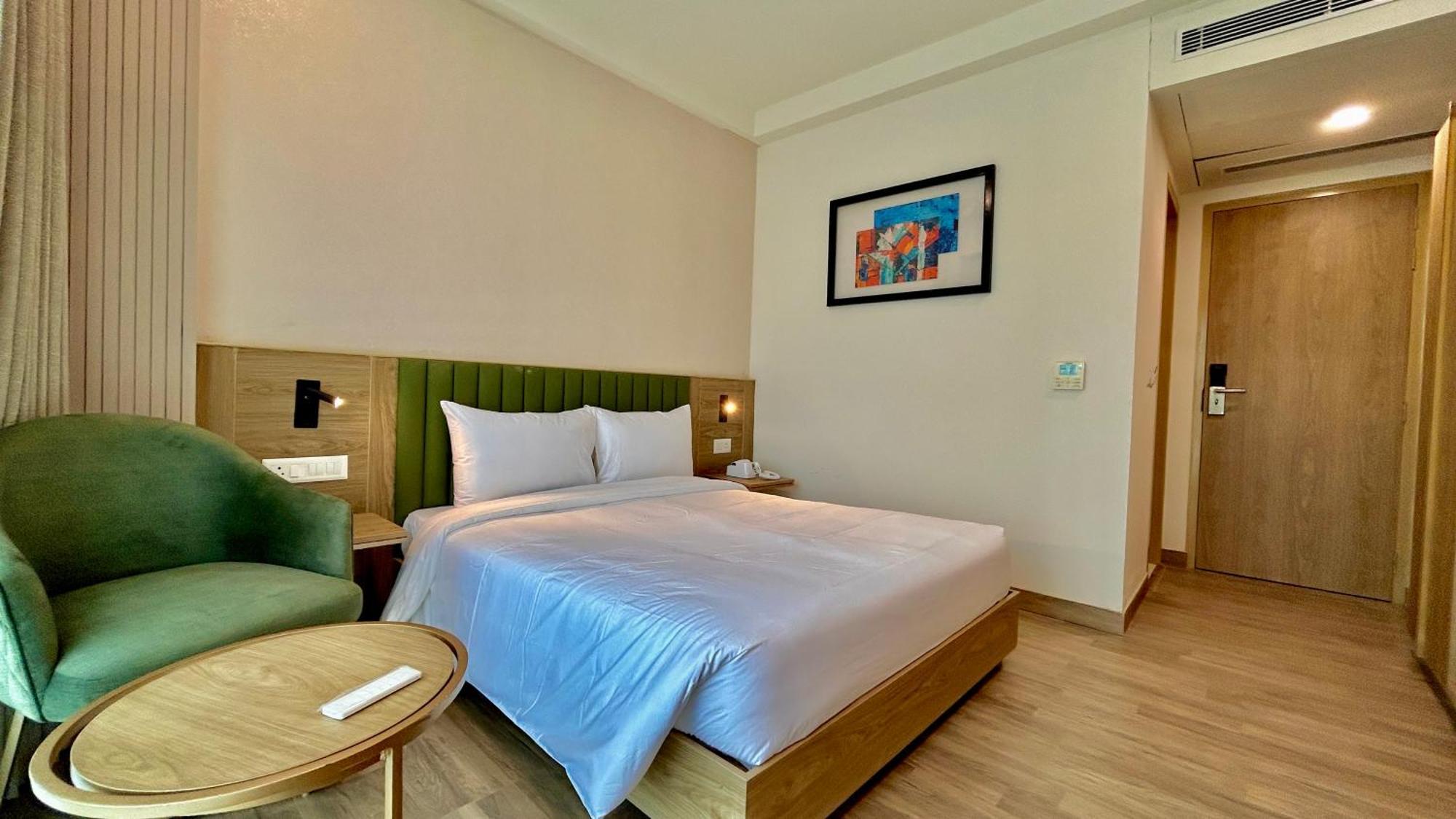Hotel Limon & Banquet Sector 29, Gurgaon Exterior photo